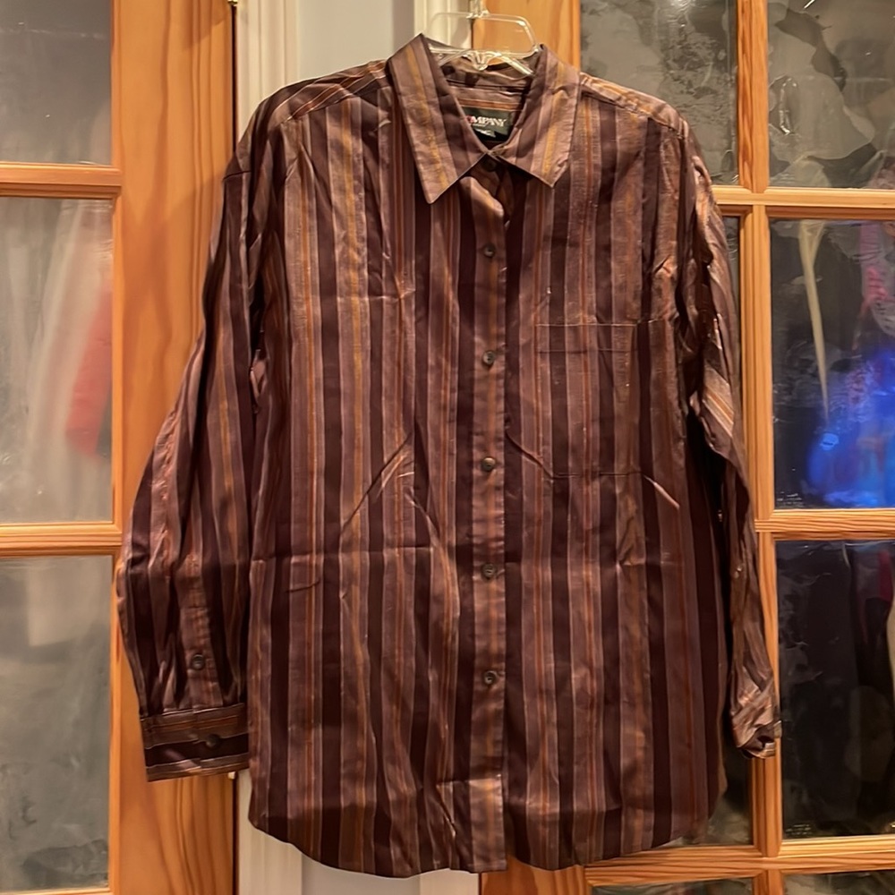 Woman’s Ellen Tracy Company Silk Striped Button Down Long Sleeve Blouse. Size 14